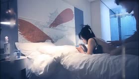 美女管吃管喝的磨磨唧唧拖了美女4小时候